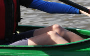 Knee position in racing kayak