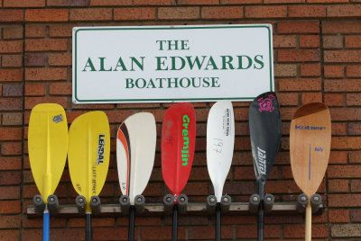 A range of different ly shaped kayak paddle blades